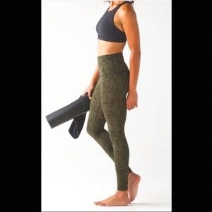 ELLE- BEAUTIFUL LACE UNDER PANT HI-RISE PENCIL OLIVE COLOR SIZE XL With Pockets!